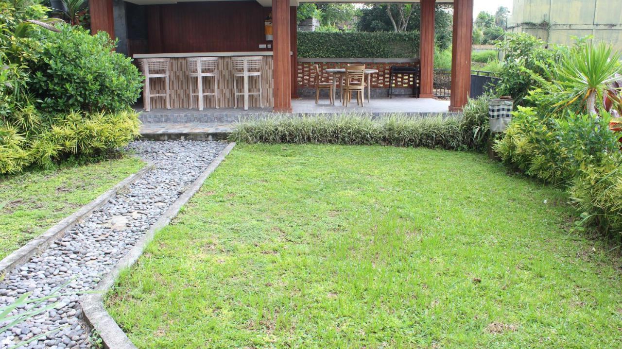 Darra Ria Villa Ubud Exterior foto
